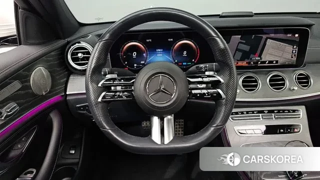 Mercedes-Benz E-Class W213 2022 Белый из Кореи, фото 4