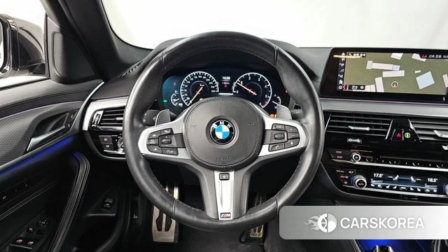 BMW 5 Series (G30) 2019 Белый из Кореи, фото 4