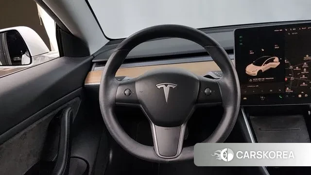 Tesla Model 3 2020 Белый из Кореи, фото 4
