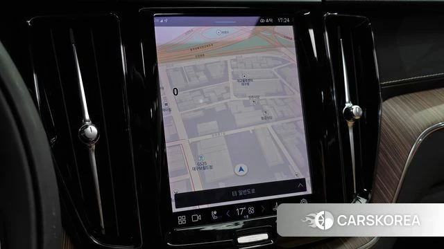 Volvo XC60 second Generation 2022 Черный из Кореи, фото 4