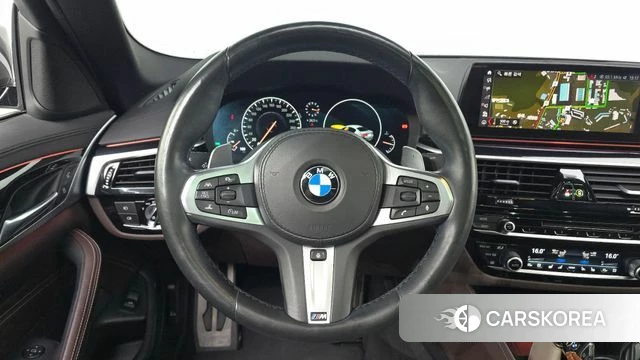 BMW 5 Series (G30) 2019 Серый из Кореи, фото 4
