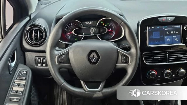 Renault Korea (Samsung) Clio 2018 Серый из Кореи, фото 4