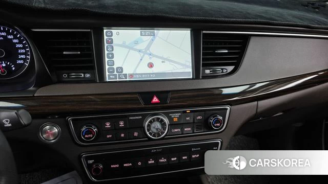 Kia Come New K7 2018 Белый из Кореи, фото 4