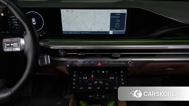 Hyundai Grandeur Hybrid (GN7) 2023 Серебряный из Кореи, фото 4
