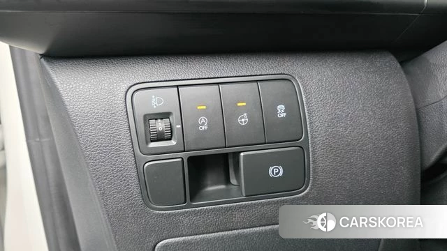 Hyundai Staria 2024 Белый из Кореи, фото 4