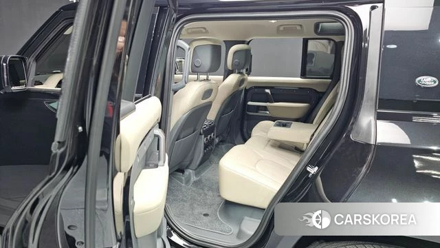 Land Rover Defender (L663) 2022 Черный из Кореи, фото 4