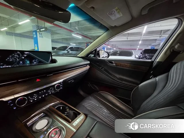 Genesis G80 (RG3) 2022 Черный из Кореи, фото 4