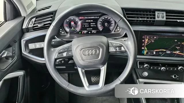 Audi Q3 (F3) 2020 Белый из Кореи, фото 4