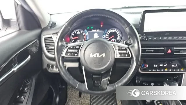 Kia Seltos 2021 Белый из Кореи, фото 4