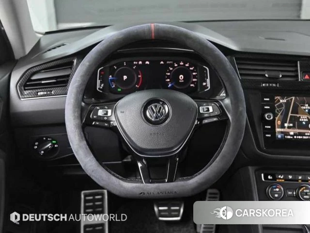 Volkswagen Tiguan Allspace 2020 Серебристо-серый из Кореи, фото 4