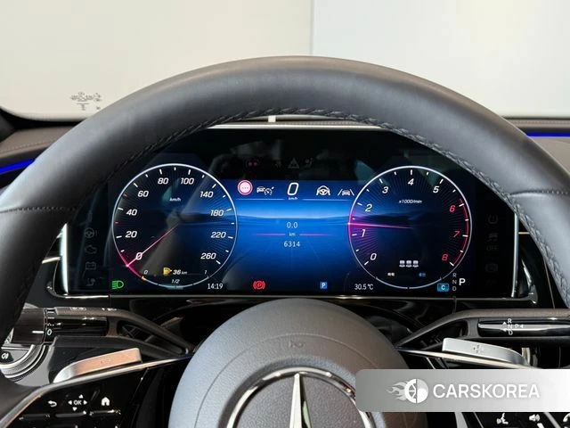 Mercedes-Benz E-Class W214 2026 Черный из Кореи, фото 4
