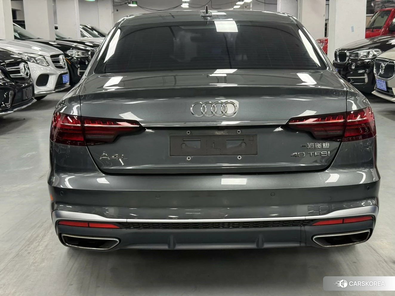 Audi A4L 2020 Темно-серый из Китая, фото 4