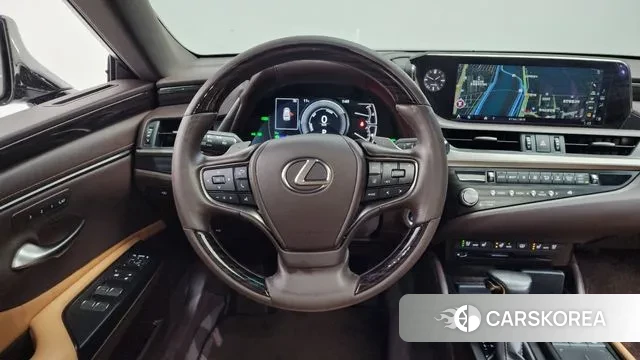 Lexus ES300h 7th generation 2020 Серебристо-серый из Кореи, фото 4