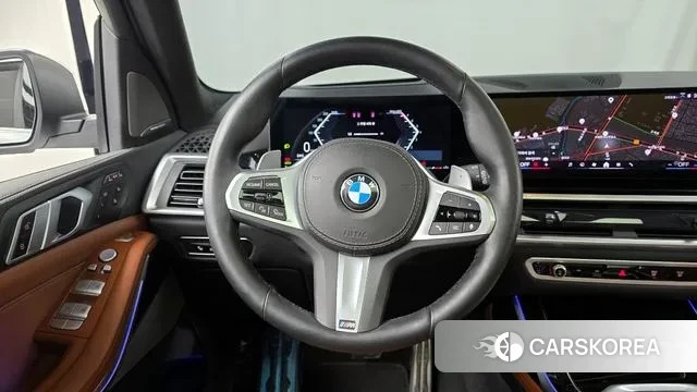 BMW X7 (G07) 2024 Белый из Кореи, фото 4