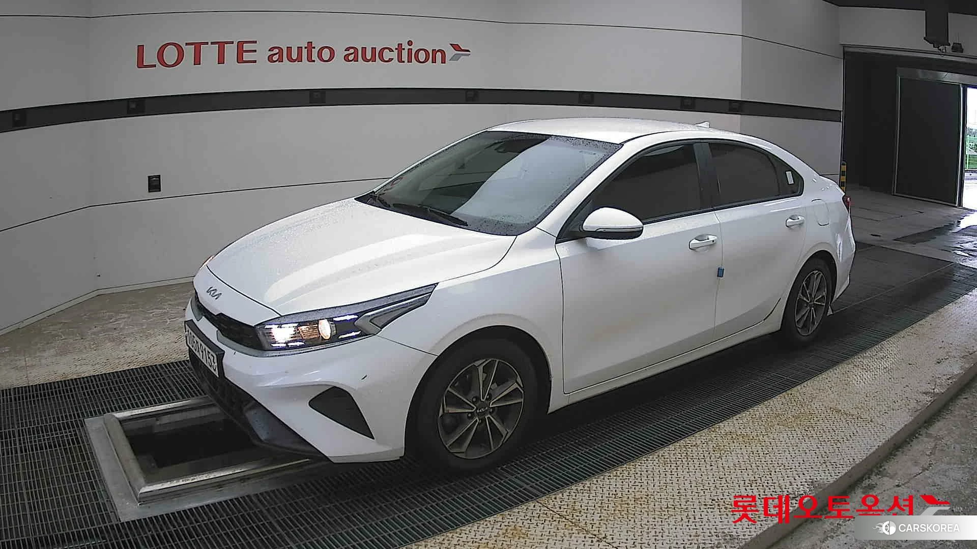 Kia K3 2022 Белый из Кореи, фото 4