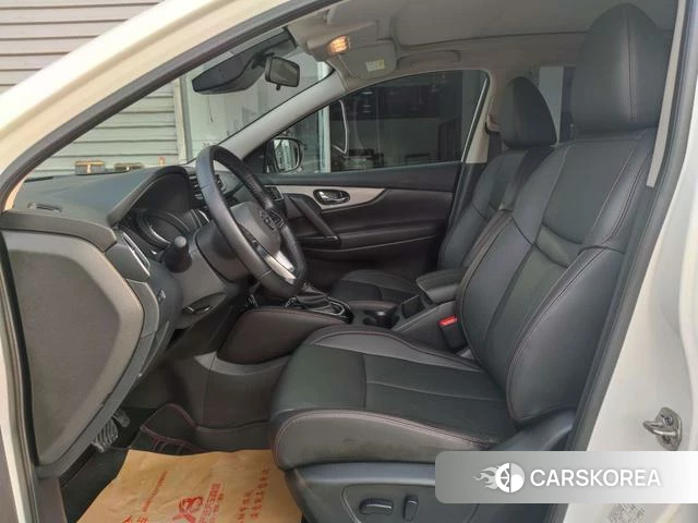 Nissan Qashqai 2022 Белый из Китая, фото 4