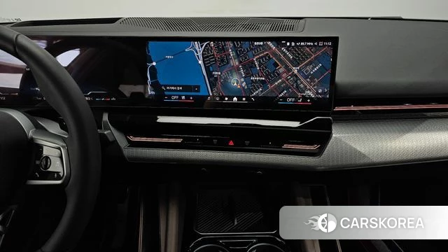 BMW 5 Series (G60) 2024 Белый из Кореи, фото 4