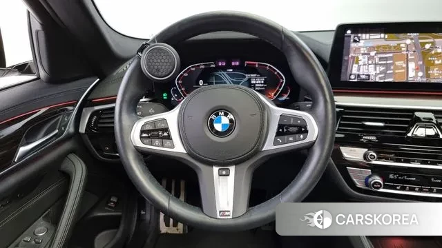 BMW 5 Series (G30) id 3003151 из Кореи 4