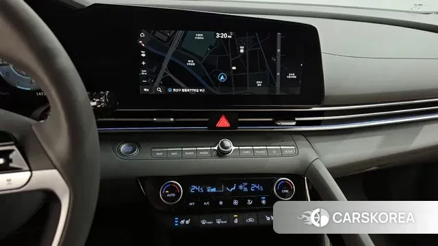 Hyundai The New Avante (CN7) 2023 Белый из Кореи, фото 4