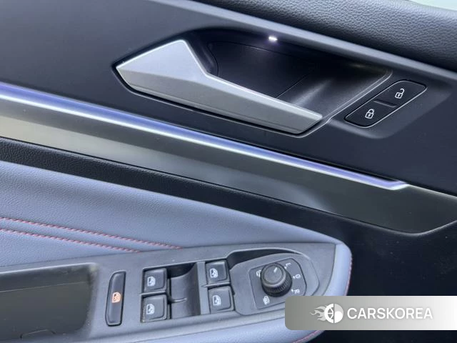 Volkswagen Lingdu 2022 Белый из Китая, фото 4