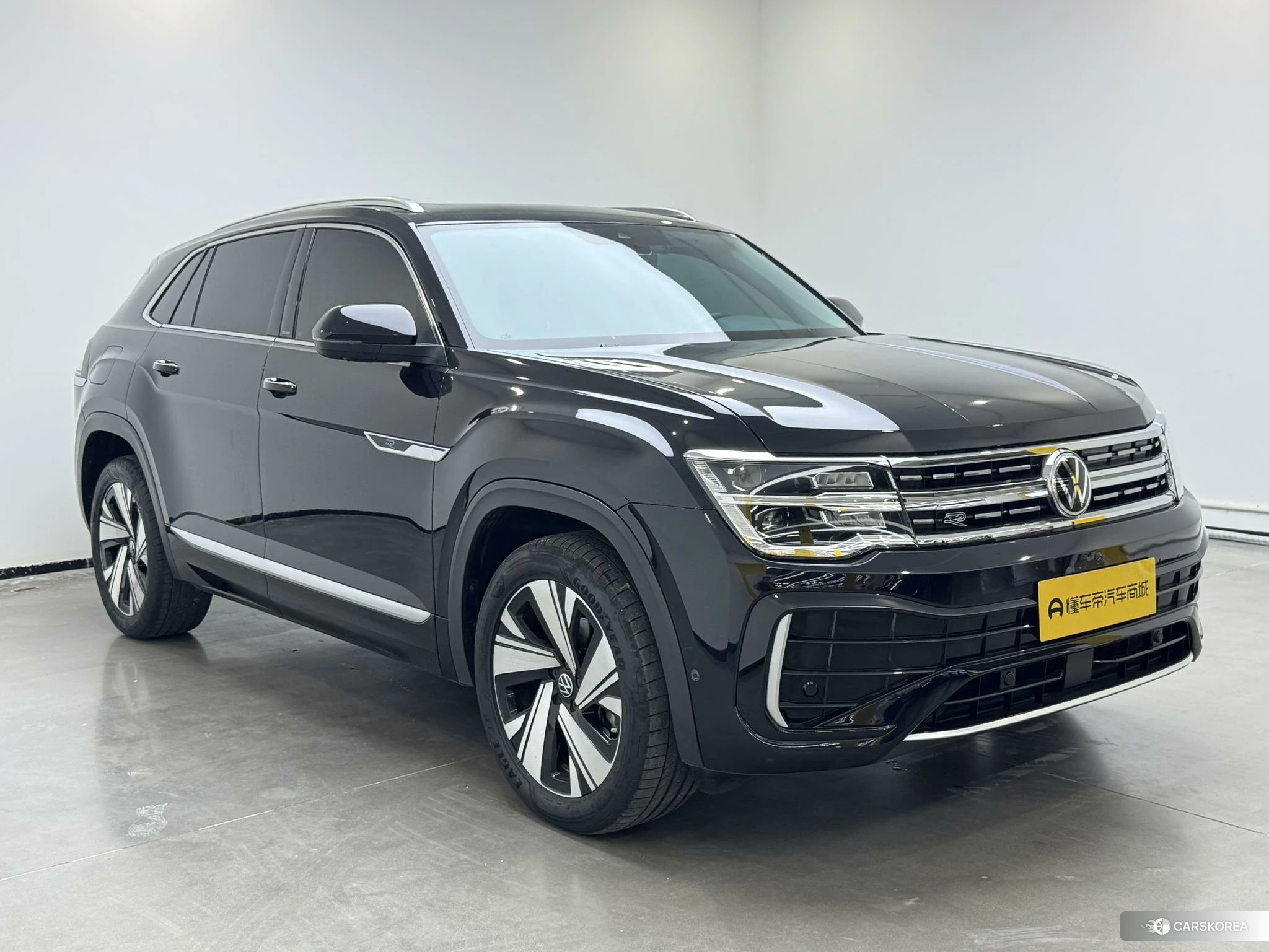 Volkswagen Tourang 2023 Черный из Китая, фото 4