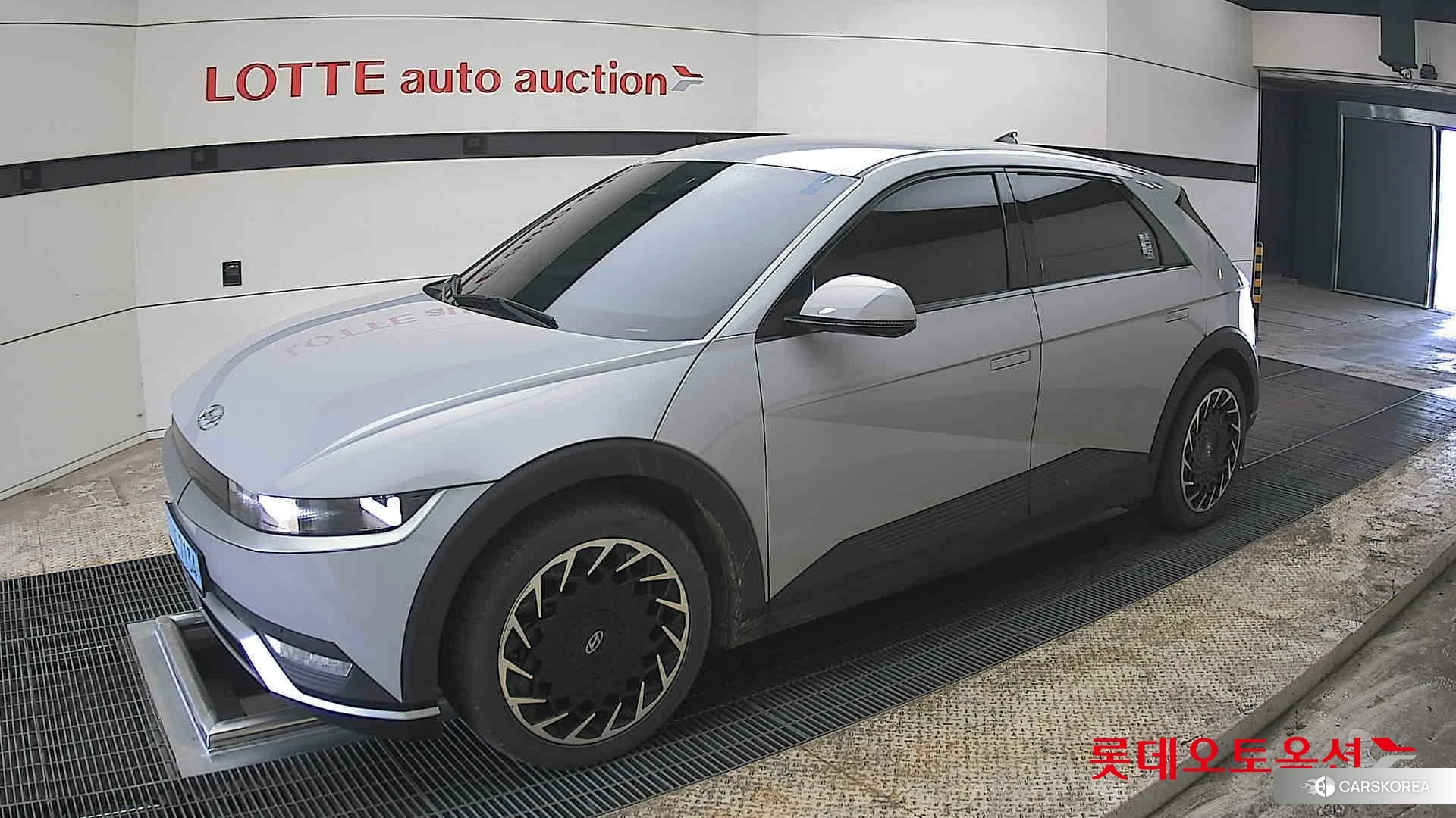 Hyundai IONIQ 5 2023 Cyber Grey Metallic из Кореи, фото 4