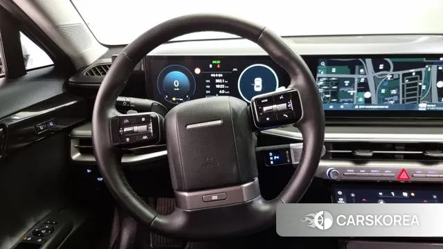 Hyundai Grandeur (GN7) 2025 Серебристо-серый из Кореи, фото 4