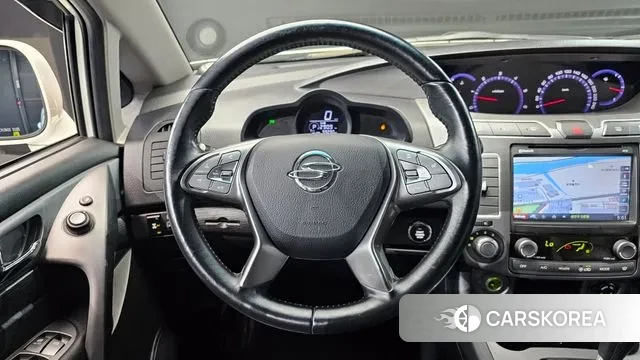 Ssangyong Korando Turismo 2018 Белый из Кореи, фото 4