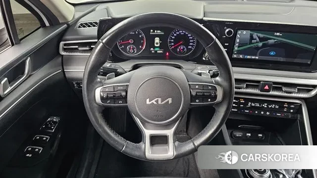 Kia K5 3rd generation 2022 Белый из Кореи, фото 4