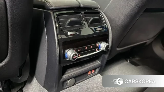 BMW 5 Series (G30) 2021 Черный из Кореи, фото 4