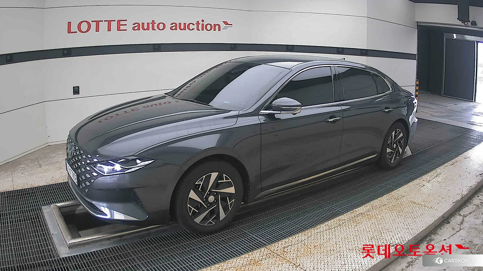 Hyundai Grandeur Hybrid 2022 Nocturne Grey Metallic из Кореи, фото 4