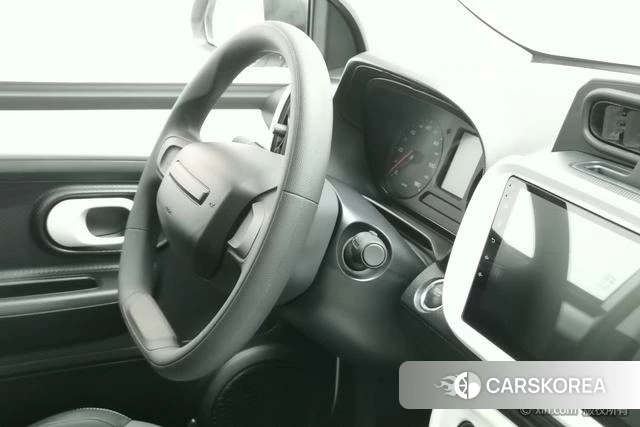 Roewe CLEVER 2022 Белый из Китая, фото 4