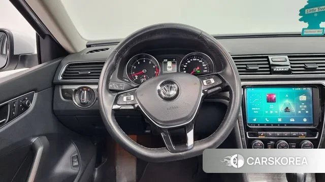 Volkswagen The New Passat 2018 Серебряный из Кореи, фото 4