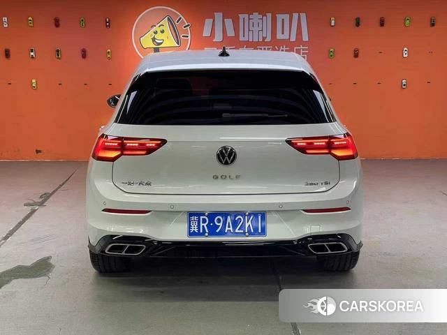 Volkswagen Golf 2024 Белый из Китая, фото 4