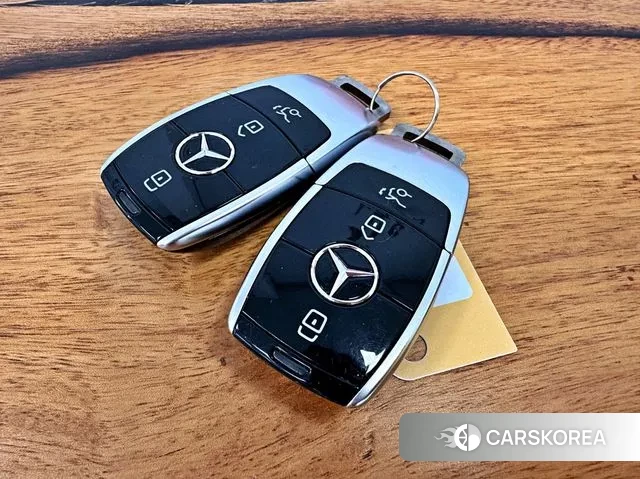 Mercedes-Benz E-Class W213 2018 Серый из Кореи, фото 4