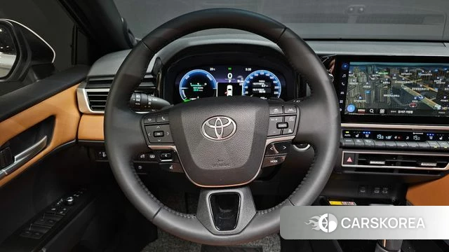 Toyota Camry (XV80) 2026 Белый из Кореи, фото 4