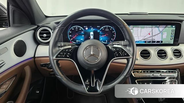 Mercedes-Benz E-Class W213 2021 Серый из Кореи, фото 4