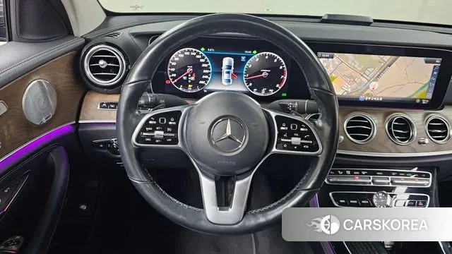 Mercedes-Benz E-Class W213 2018 Серый из Кореи, фото 4