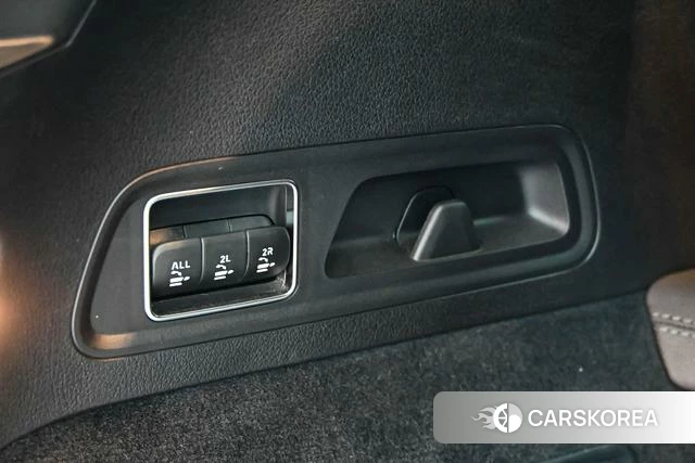 Mercedes-Benz GLS 2023 Черный из Китая, фото 4