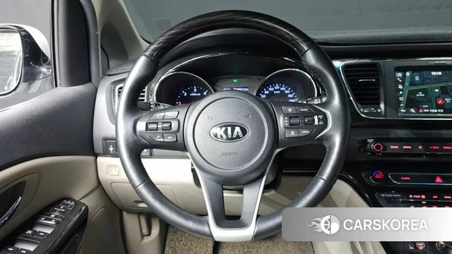 Kia The New Carnival 2018 Белый из Кореи, фото 4