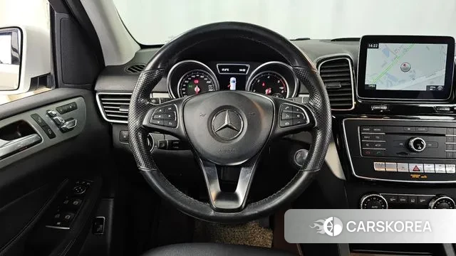 Mercedes-Benz GLE - Class W166 2018 Белый из Кореи, фото 4