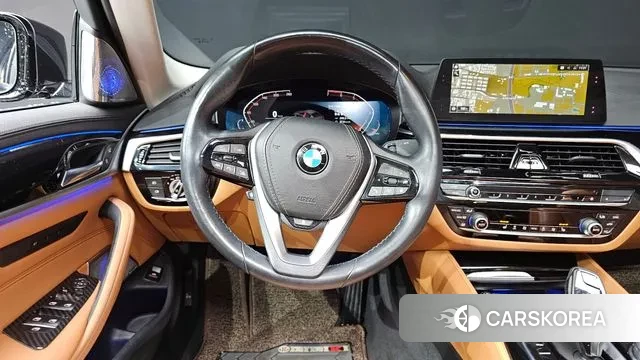 BMW 5 Series (G30) 2019 Черный из Кореи, фото 4