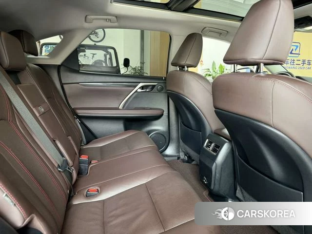 Lexus RX 2022 Серебристо-серый из Китая, фото 4