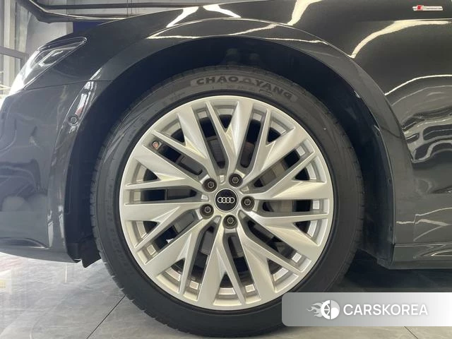 Audi A7 2021 Темно-серый из Китая, фото 4