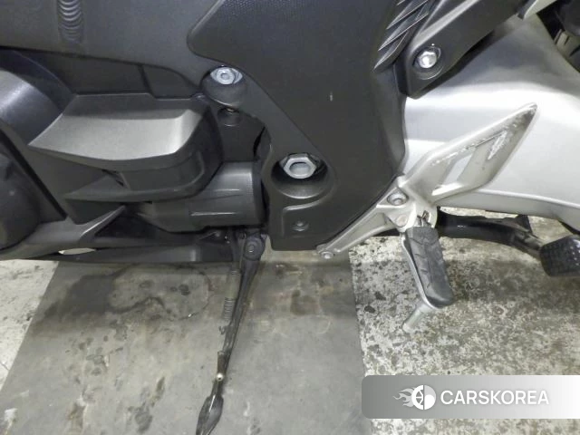 Проданный Honda VFR1200F DCT 2010 из Японии, фото 5