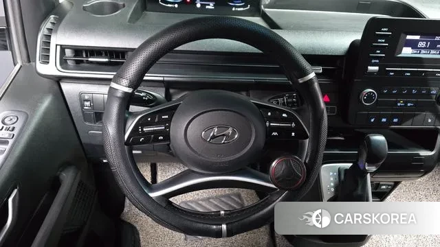 Hyundai Staria 2022 Черный из Кореи, фото 4