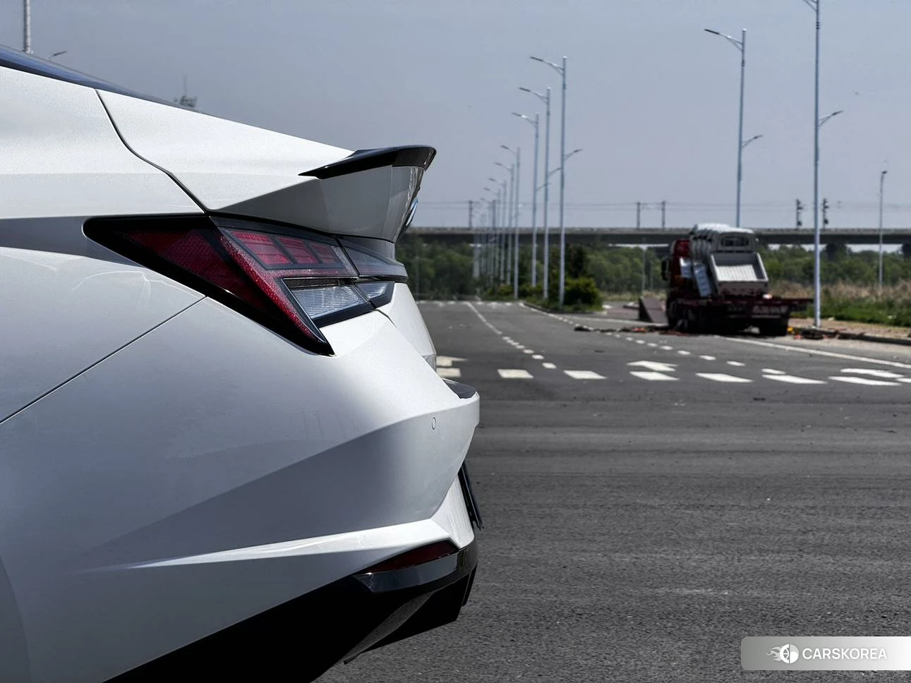 Hyundai Elantra 2022 Белый из Китая, фото 4