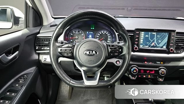 Kia Stonic 2020 Белый из Кореи, фото 4
