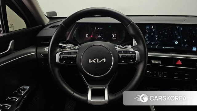 Kia The New K5 3rd generation 2025 Белый из Кореи, фото 4