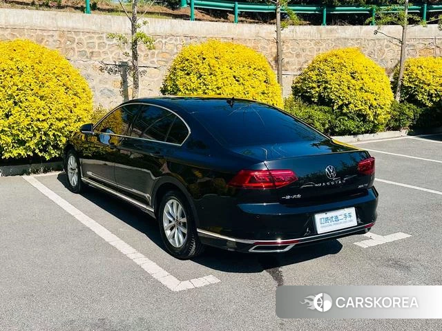 Volkswagen Magotan 2022 Черный из Китая, фото 4